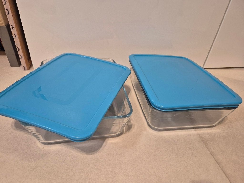 2 plats Pyrex 2,6L avec couvercle, Maison & Meubles, Cuisine | Vaisselle, Enlèvement