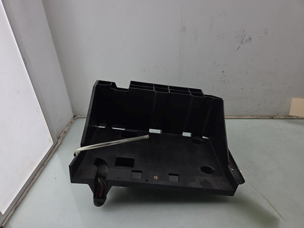 BAC A BATTERIE Mercedes-Benz Sprinter 3,5t (907.6 / 910.6), Mercedes-Benz, Utilisé, Dialog.mb@mercedes-benz.com, Mercedes-Benz AG