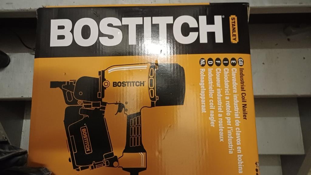BOSTITCH ROLNAGELAPPARAAT, Enlèvement, Neuf
