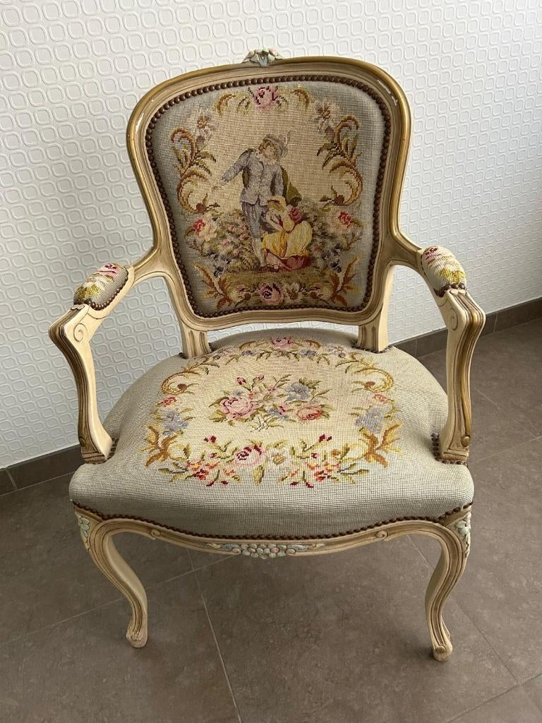 Antiek stoeltje, Antiek en Kunst, Ophalen