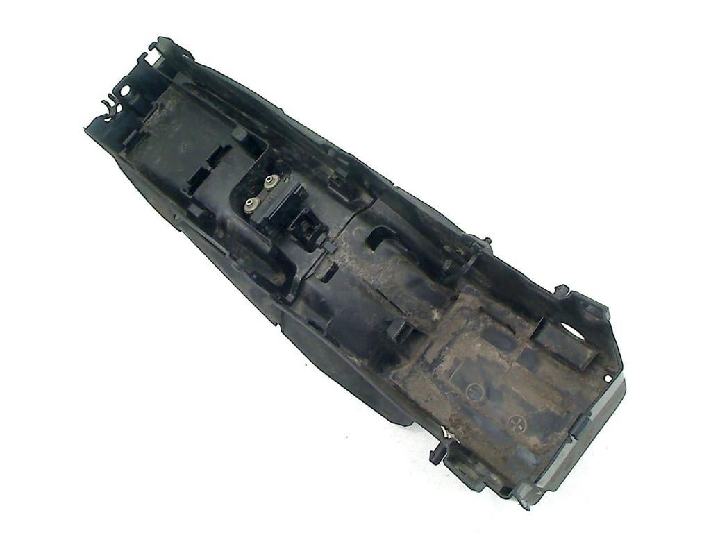 UNDERTAIL Yamaha MT 07 2021-2024 (MT07 MT-07 FZ-07 RM341), Dhr. S. di Majo, Utilisé, Info@cama-motorparts.nl, P.J. Troelstraweg 8 8
3144 CX  MAASSLUIS, NL