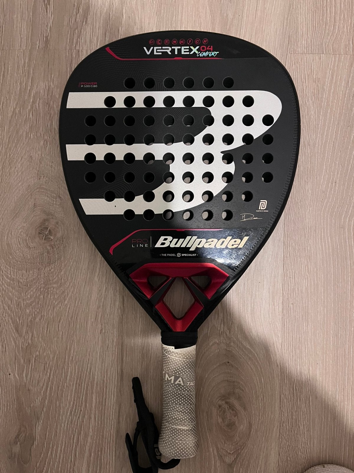 Padelracket Bullpadel Vertex 04 Comfort, Ophalen, Zo goed als nieuw, Padelracket