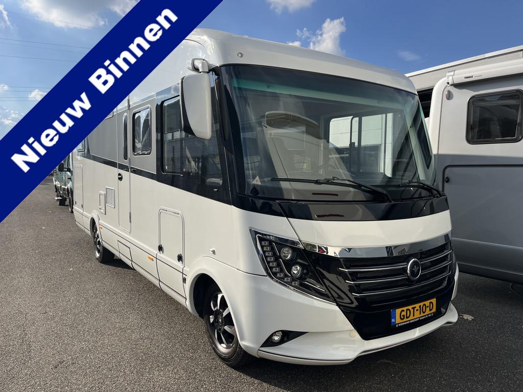 NIESMANN BISCHOFF ARTO 77E 180pk Aut 6.800km + Hefbed Levels, Caravans en Kamperen, Mobilhomes, tot en met 4, Integraal, Niesmann+Bischoff