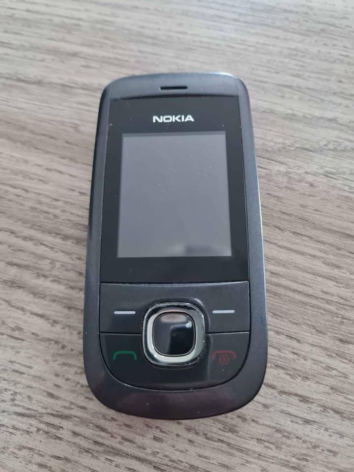 GSM Nokia, Schuifmodel, Zwart, Fysiek toetsenbord, 3 tot 6 megapixel