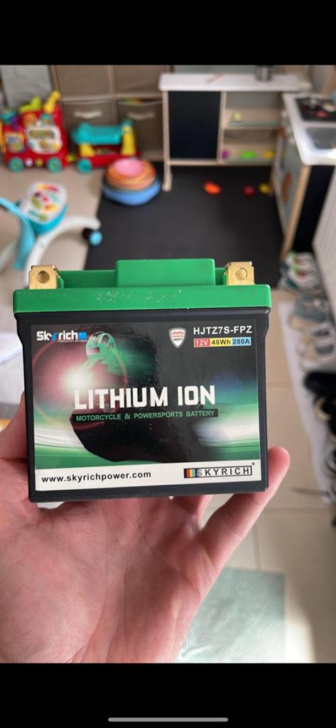 Batterie lithium, Enlèvement, Comme neuf