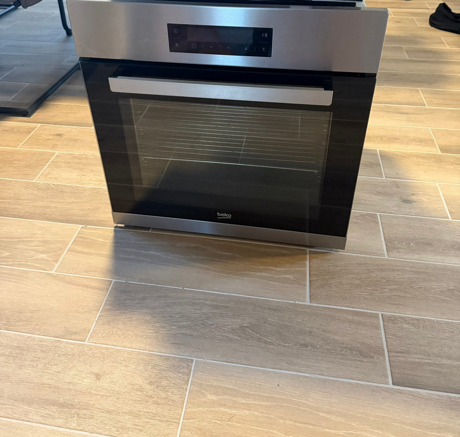Oven BEKO, Elektronische apparatuur, Ophalen, Zo goed als nieuw, Oven