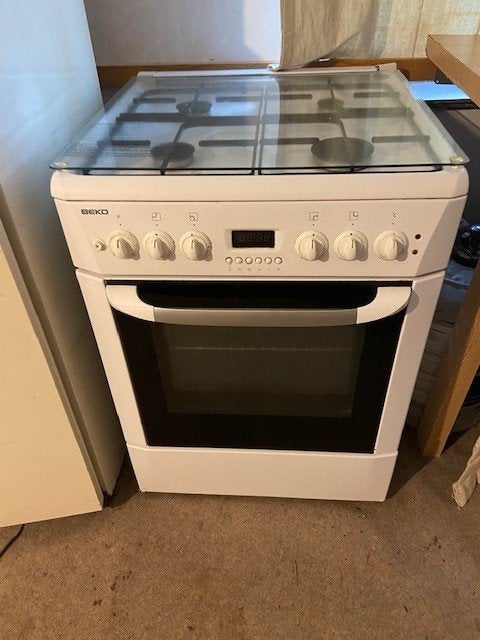 Gasvuur, Gaz, 4 zones de cuisson, Enlèvement, Utilisé