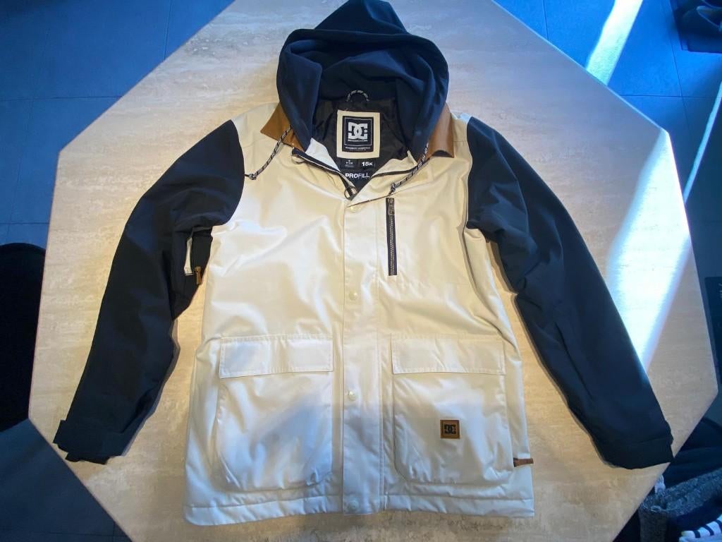 DC snowboardjas, Sports & Fitness, Snowboard, Enlèvement ou Envoi, Utilisé, Vêtements