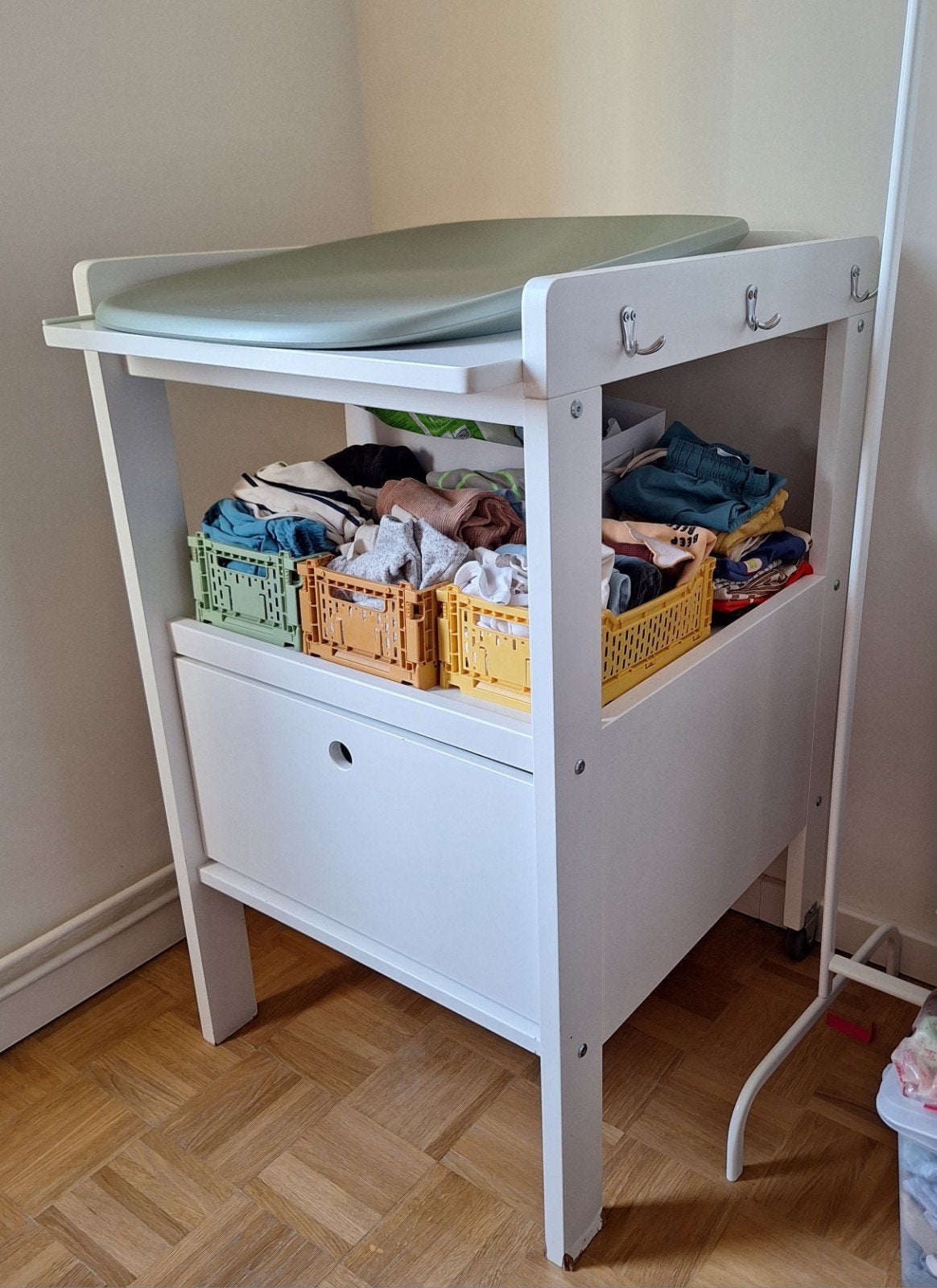 Verzorgingstafel pericles, Ophalen, Minder dan 75 cm, 70 cm of meer, Opstaande rand