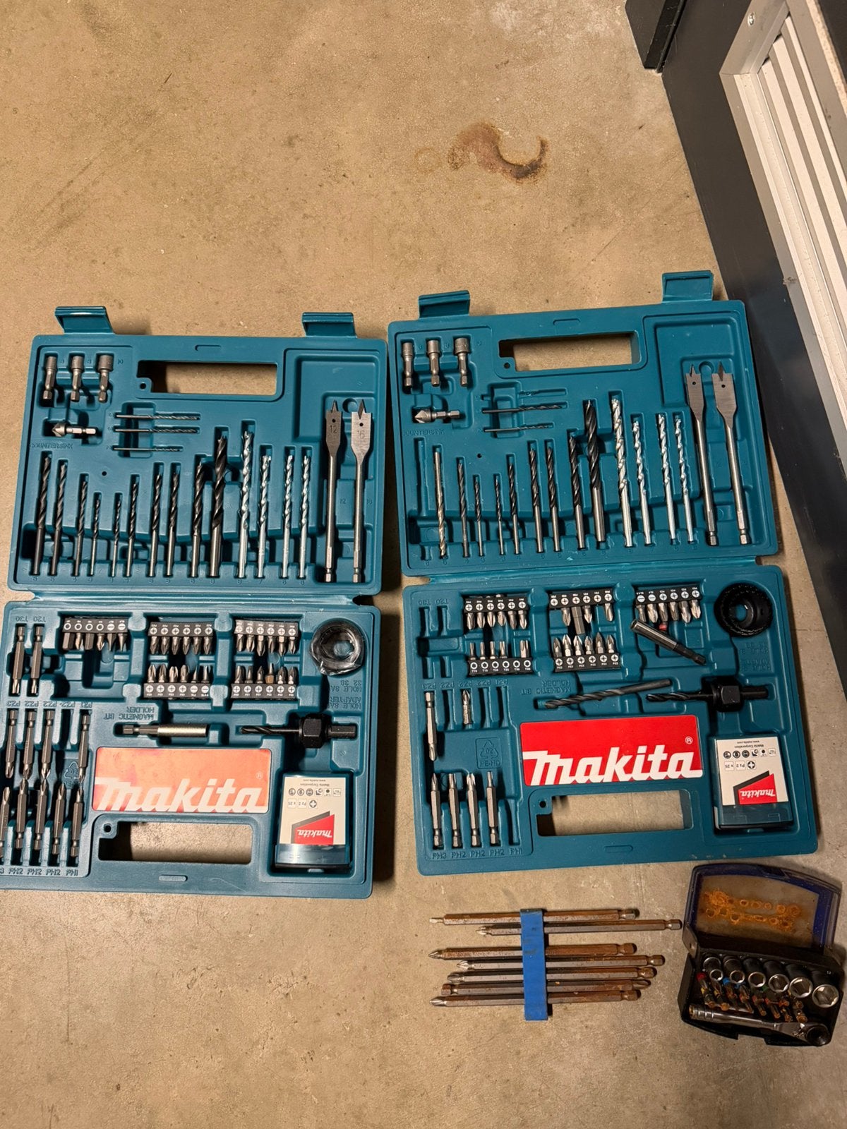 Lot complet d'outils, Comme neuf, Enlèvement, Makita, Autres types