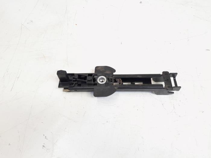 Guide ceinture de sécurité d'un Audi A4, -, 3 mois de garantie, Audi, Utilisé