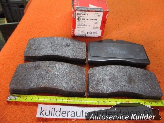 Remblokken voorzijde Porsche 911 turbo 928 gts Audi RS2  P65, Neuf, Audi, -, Origine de la pièce connue