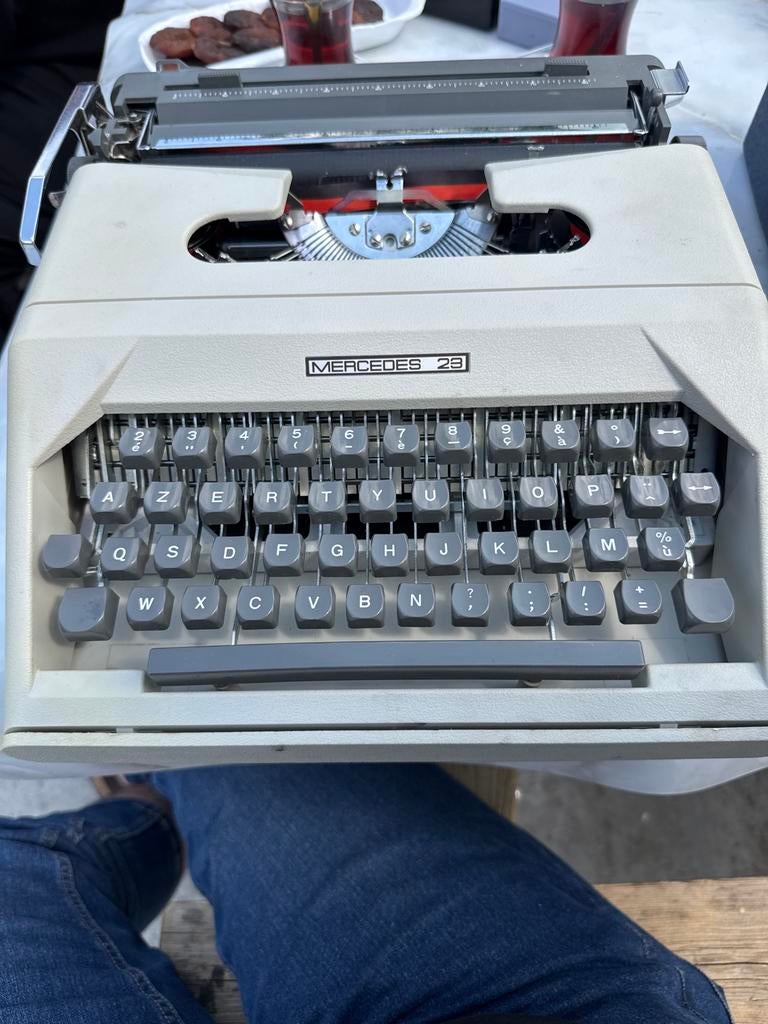 Tijpmachinen mercedes 23, Diversen, Typemachines, Ophalen, Zo goed als nieuw