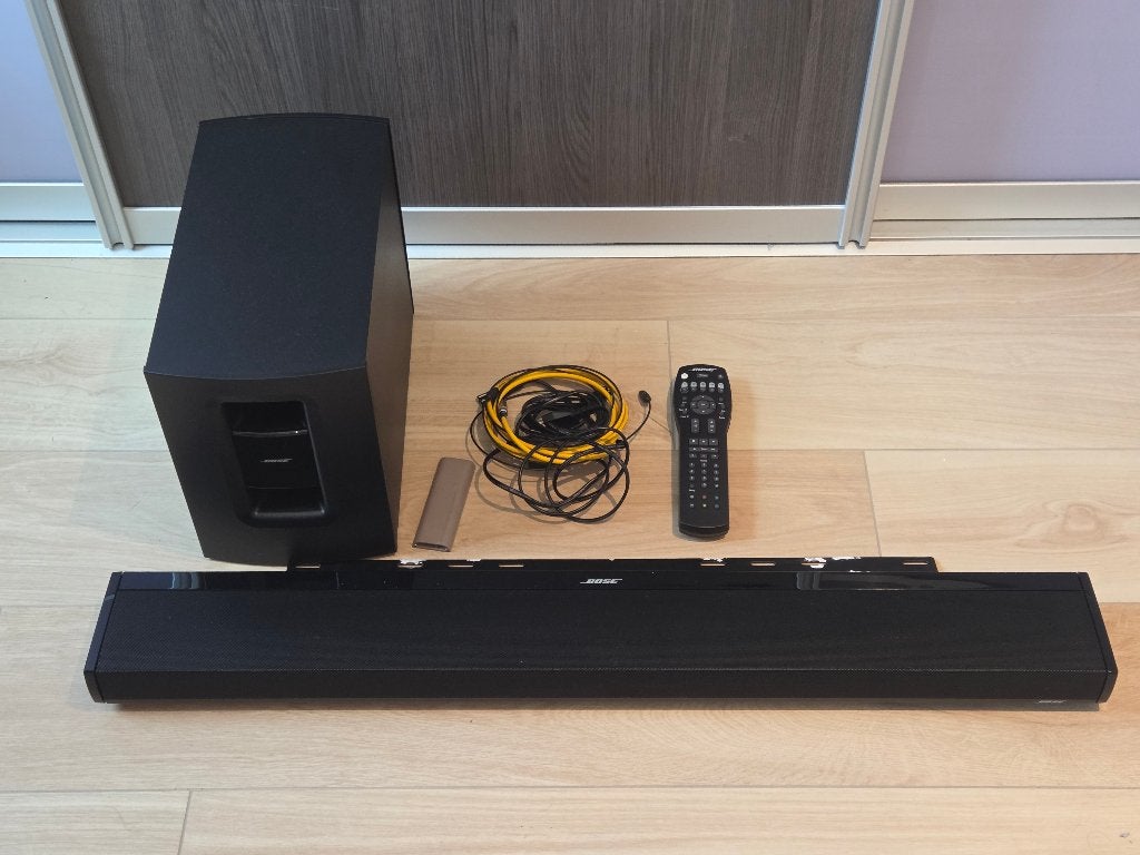 Bose Home Cinema CineMate 1 SR + Subwoofer, Enlèvement, Comme neuf, Barre de son