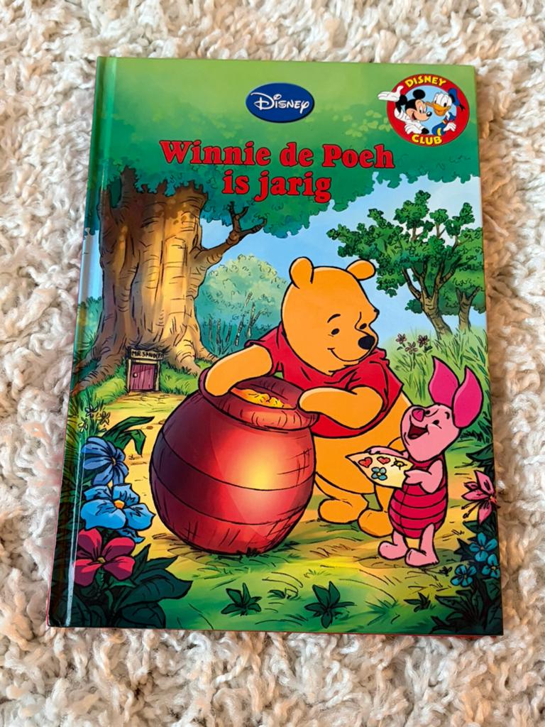 Disney club met CD - Winnie de Poeh is jarig, Boeken, Ophalen of Verzenden, Gelezen, Jongen of Meisje, Fictie algemeen