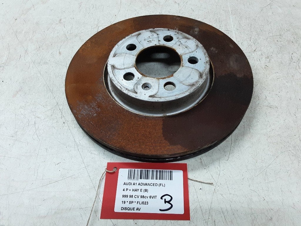 FREIN DISQUE AVANT Audi A1 Sportback (GBA) (01-2018/-), Auto-Union-Straße  1,
85057  Ingolstadt, DE, Info@audi.de, Audi, Utilisé