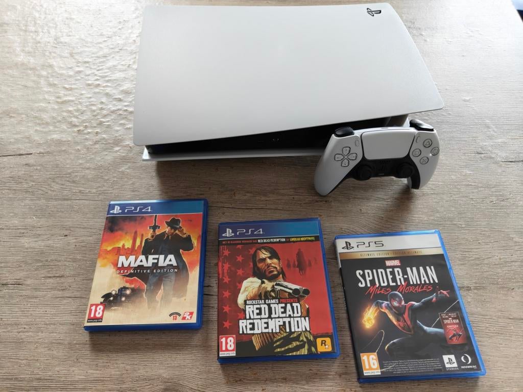 PlayStation 5 (diskversie) + 3 games, Games en Spelcomputers, Ophalen, Zo goed als nieuw, Playstation 5