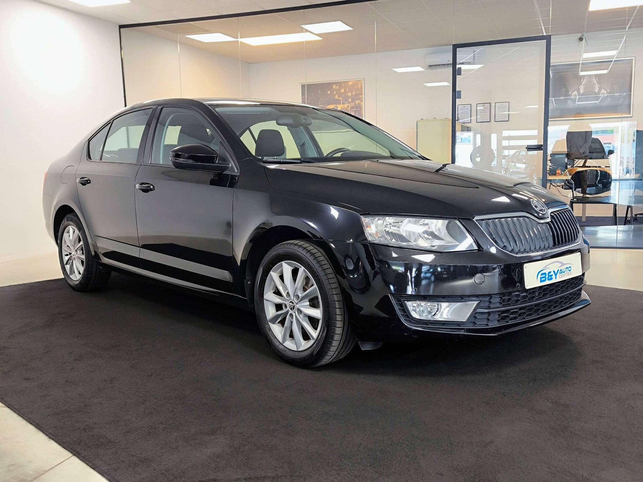 Skoda Octavia 1.2 TSI Style / Navi / Smart Link (bj 2016), Auto's, Skoda, Voorwielaandrijving, 1780 kg, Stof, Gebruikt