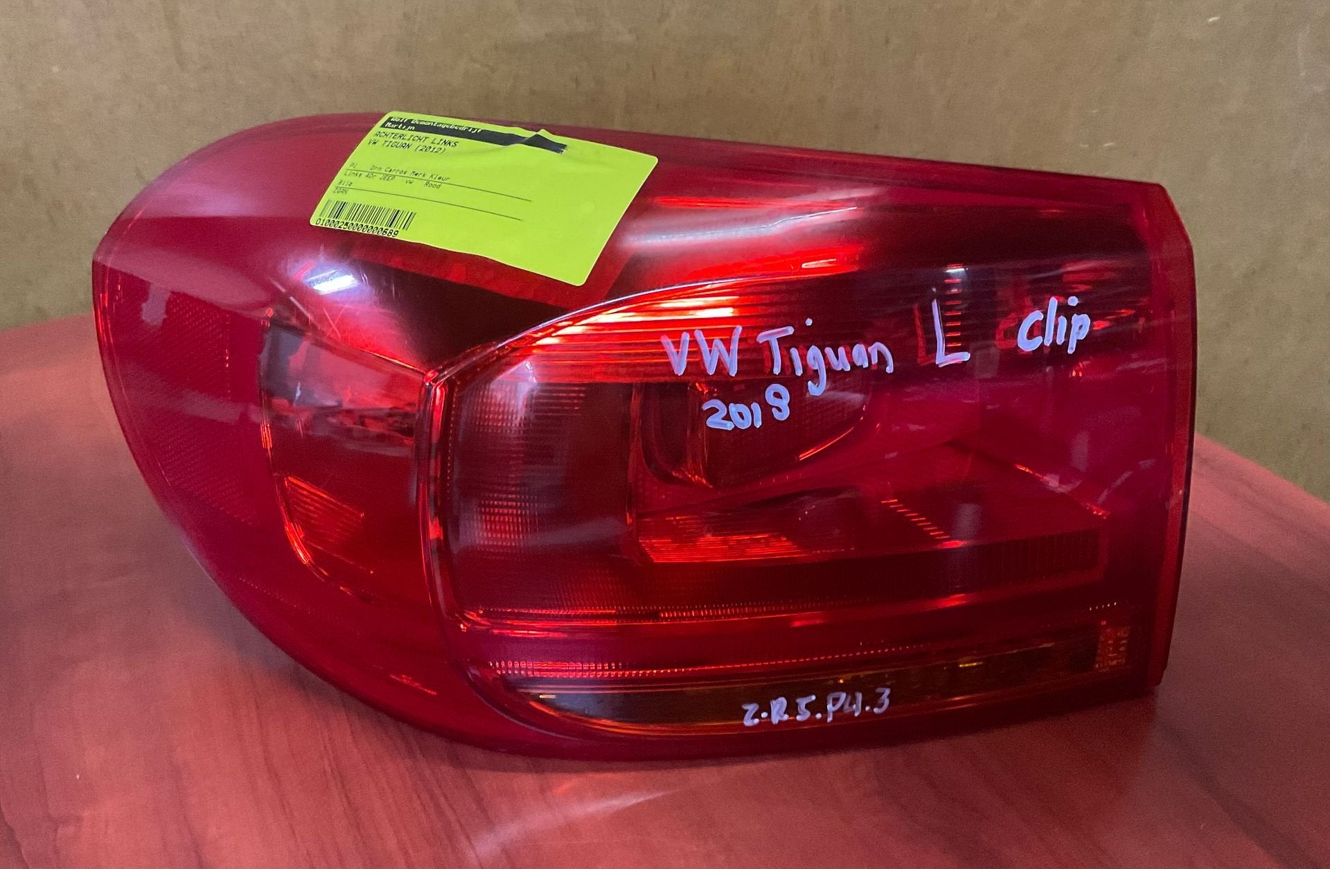 Origineel VW Tiguan 2018 achterlicht LINKS buitenste deel, -, Origine de la pièce connue, Utilisé, -