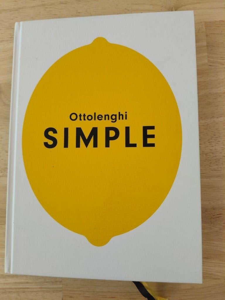 Ottolenghi – Simple (Hardcover), Ophalen of Verzenden, Zo goed als nieuw, Yotam Ottolenghi, Europa