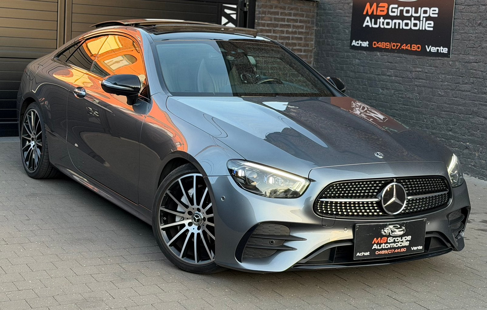 MERCEDES BENZ E220d COUPEPACK AMG CAM-360-BURMESTER-COCKPIT, Auto's, Automaat, 143 kW, Leder, Diesel