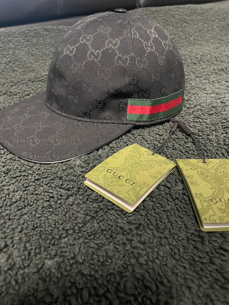 Gucci pet, Enlèvement, Neuf, 58 ou 59 cm (L, 7¼ ou ⅜ pouces), Casquette