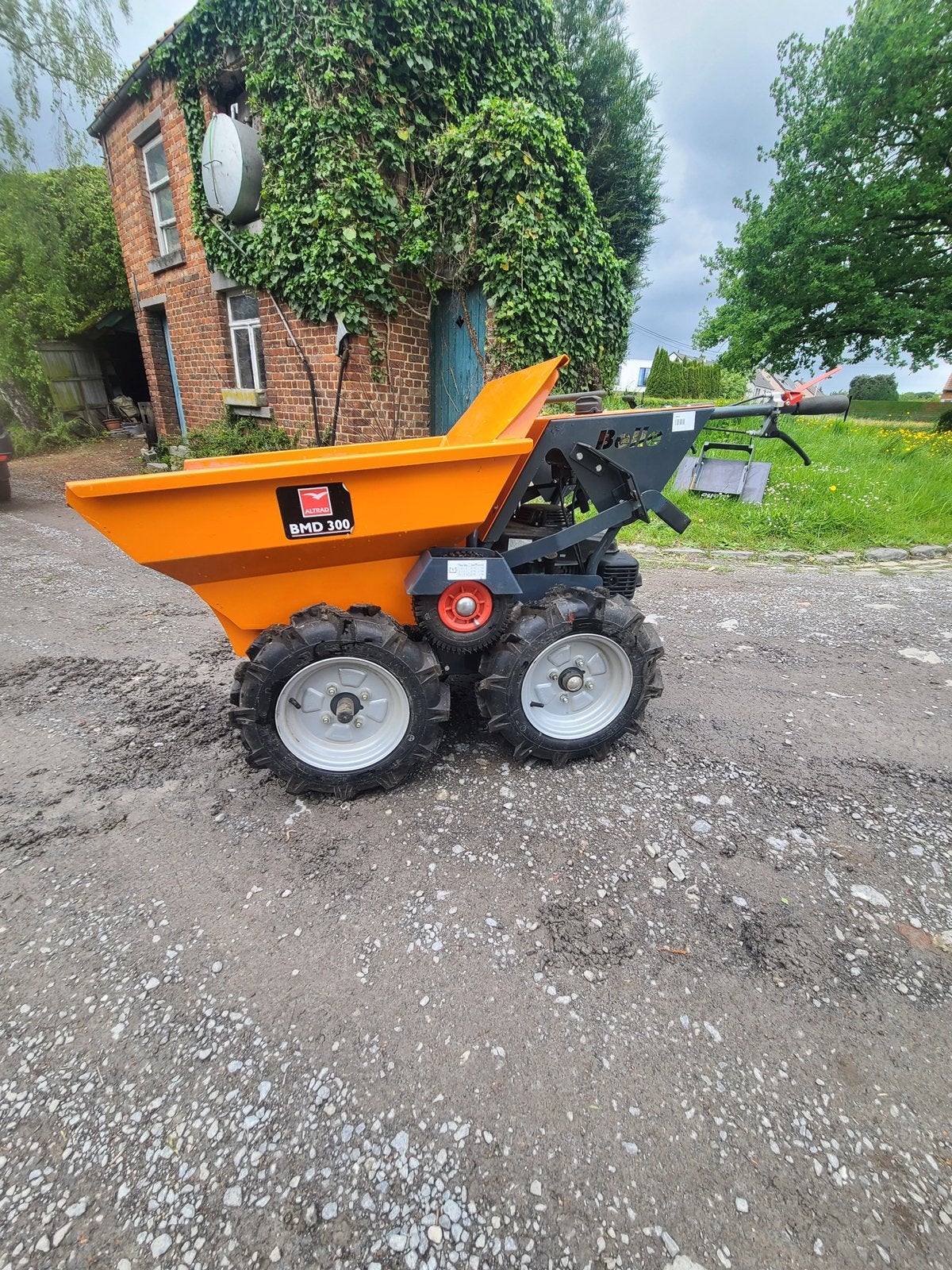 Brouette à moteur Belle bmd 300 (4x4), Tuin en Terras, Kruiwagens, Zo goed als nieuw, Ophalen