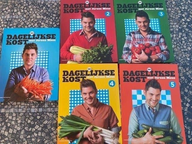 5 kookboeken van Jeroen Meus  NIEUWSTAAT, Boeken, Jeroen Meus, Ophalen of Verzenden, Zo goed als nieuw, Hoofdgerechten