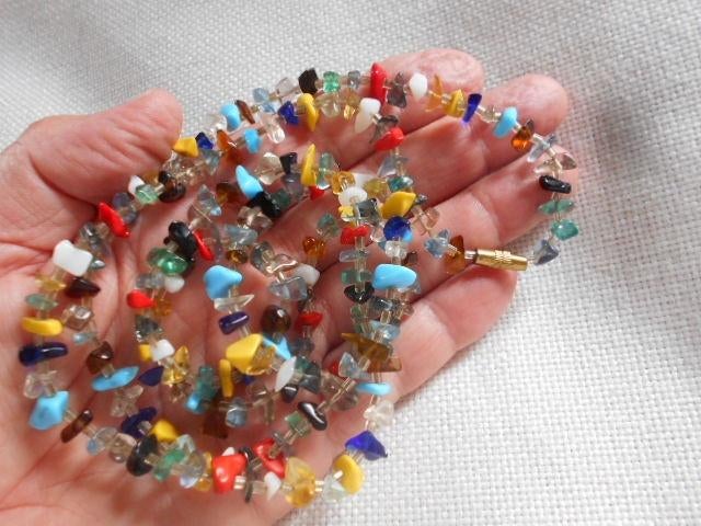 nouveau collier, strass multicolores et verre + bracelet, Enlèvement ou Envoi, Neuf, Autres couleurs, Pierre ou Minéral