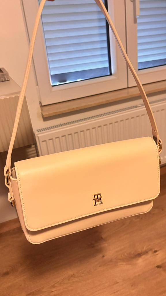 Tommy hilfiger tas te koop, Ophalen, Zo goed als nieuw