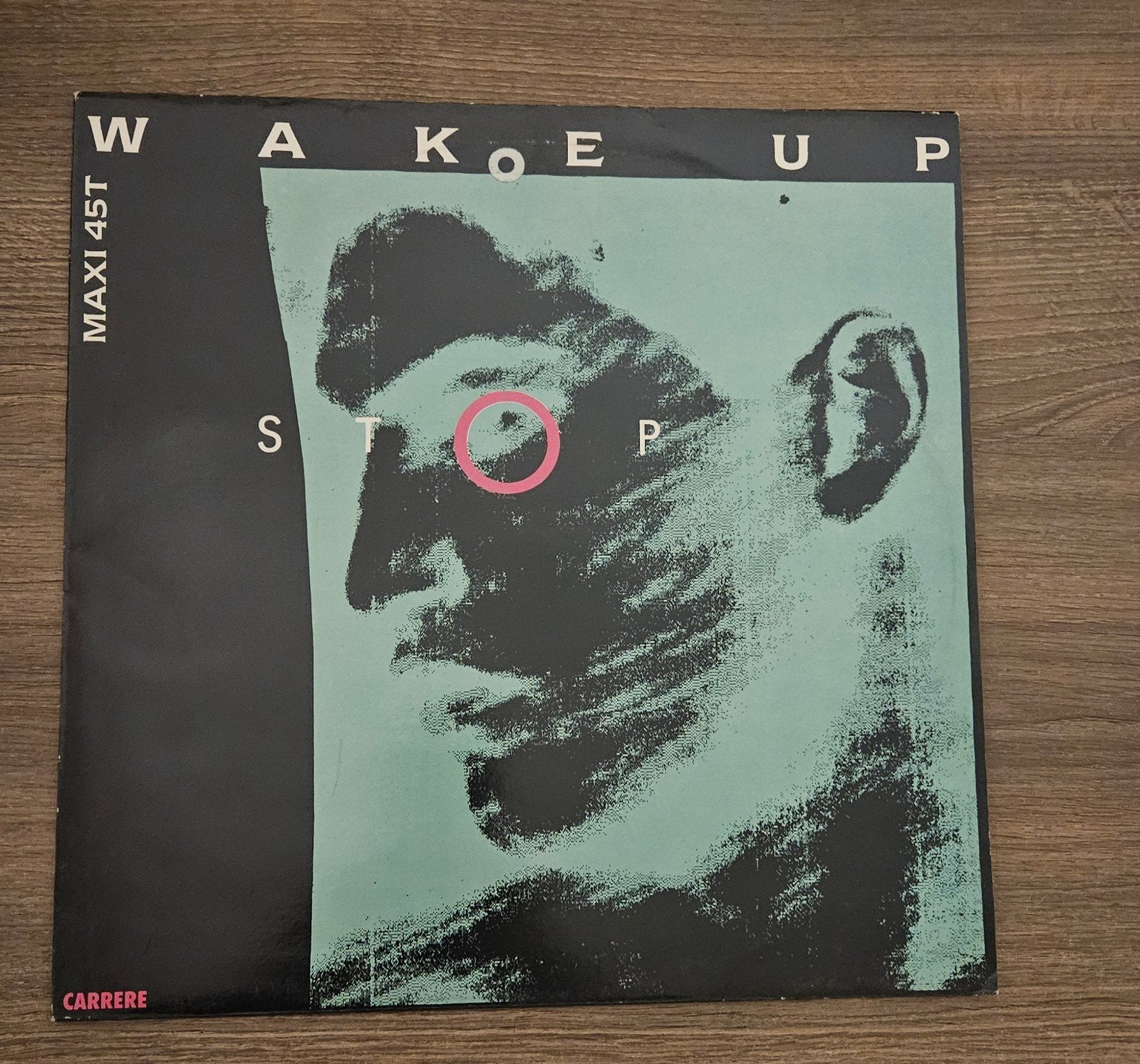 Wake up - stop, Ophalen