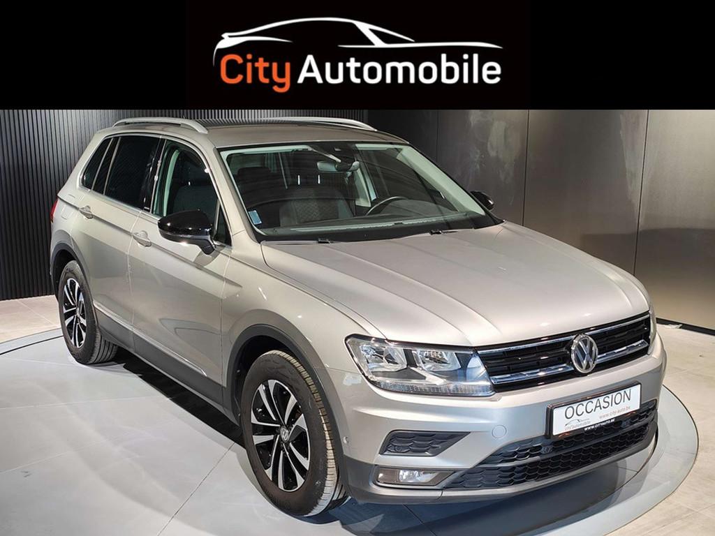 Volkswagen Tiguan 2.0 TDI DSG CARPLAY CAMERA GPS CRUISE ADAP, Autos, Argent ou Gris, Achat, Détection des panneaux routiers, Noir