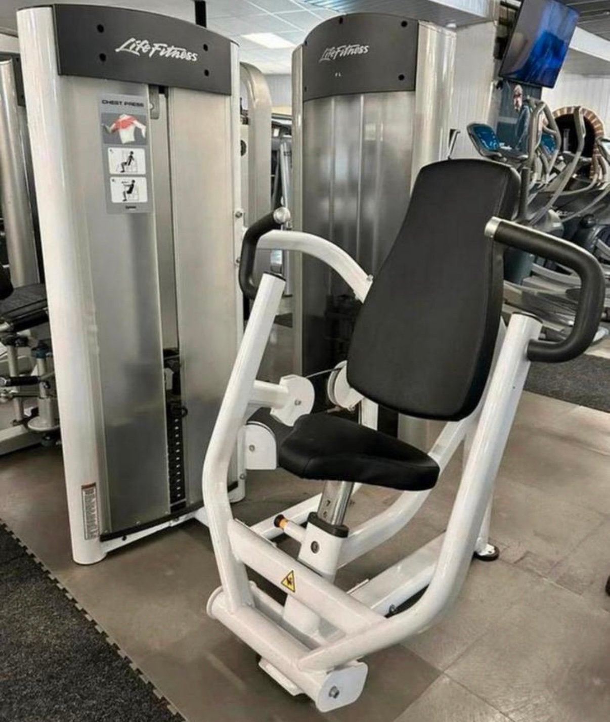 Life fitness chest press, Enlèvement ou Envoi, Comme neuf