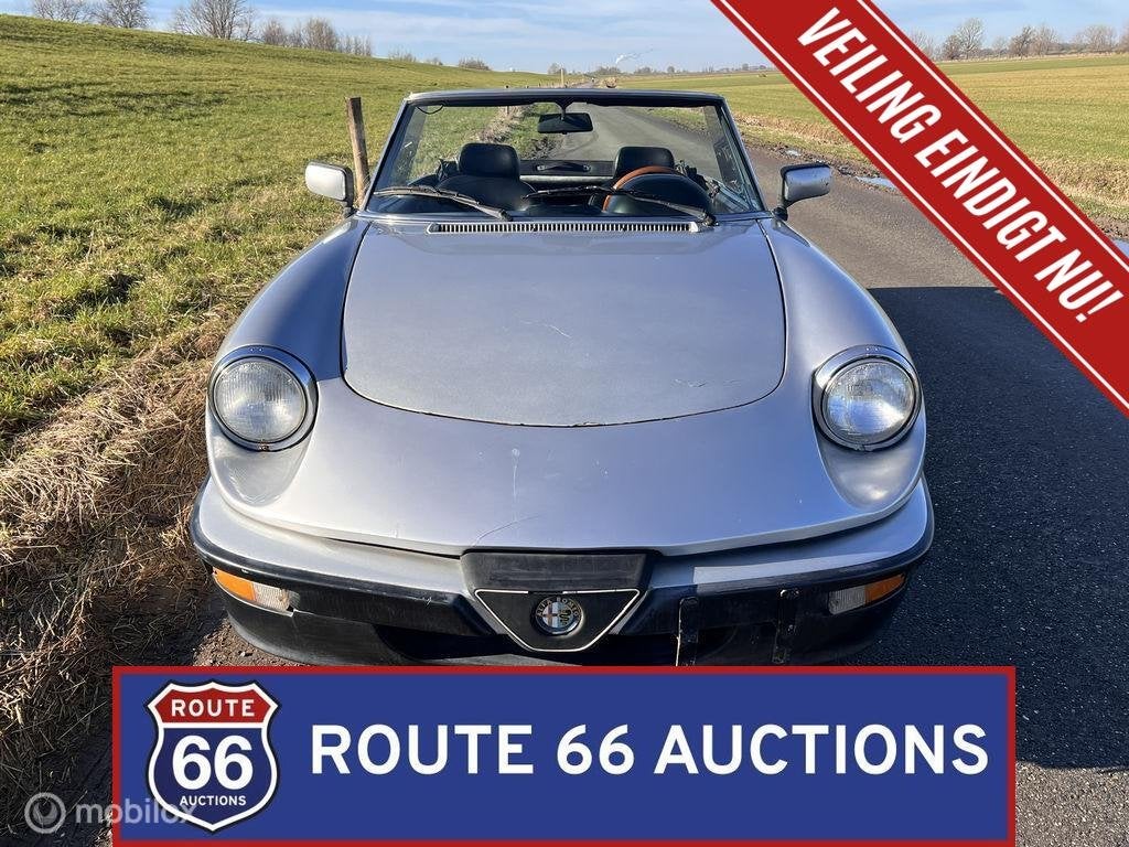 Alfa Romeo Spider 2.0 | 1987 | Route 66 Auctions, Auto's, Oldtimers, Zwart, Bedrijf, Handgeschakeld, Overige carrosserie