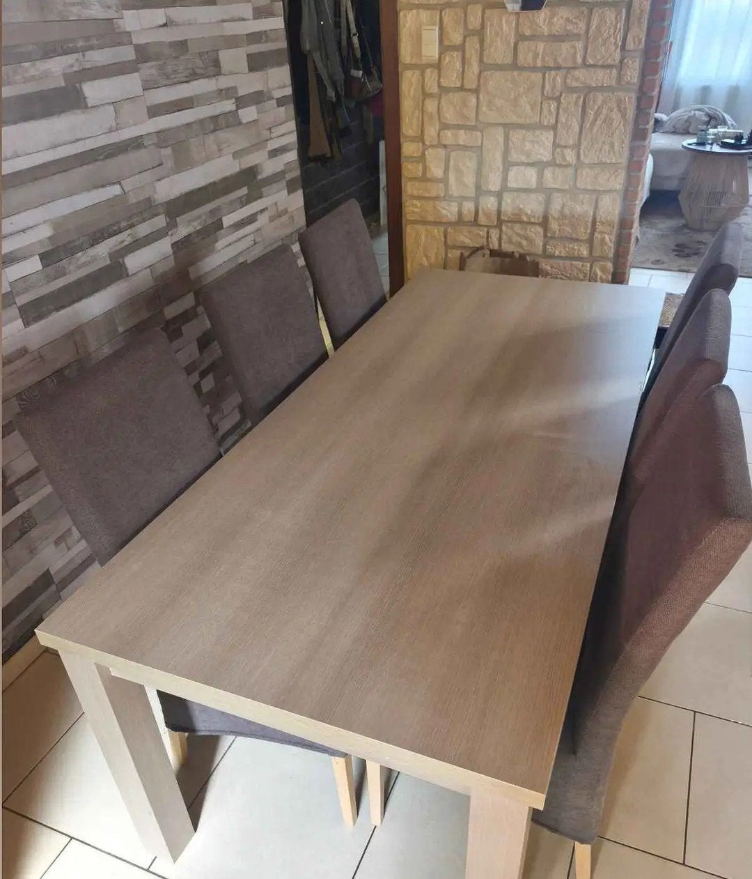 Table de salle à manger, Enlèvement