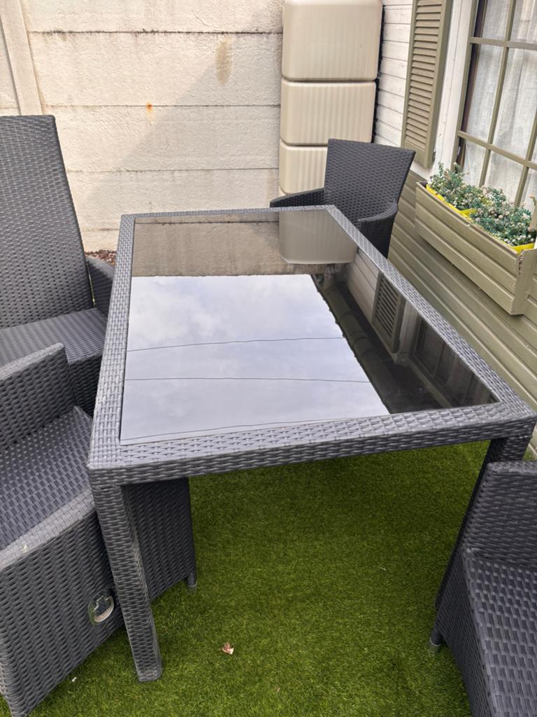Tuinset met 4 stoelen, Tuin en Terras, Tuinsets en Loungesets, Ophalen, Zo goed als nieuw, Tuinset