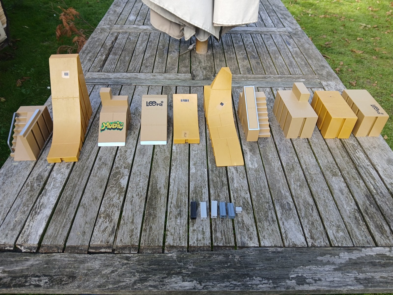 Fingerboard parkoer zelf ontwerpbaar, Sport en Fitness, Ophalen, Zo goed als nieuw