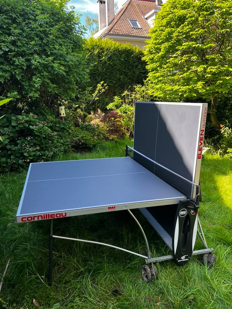 Table de ping-pong extérieure Cornilleau, Enlèvement, Utilisé, Table d'extérieur, Pliante