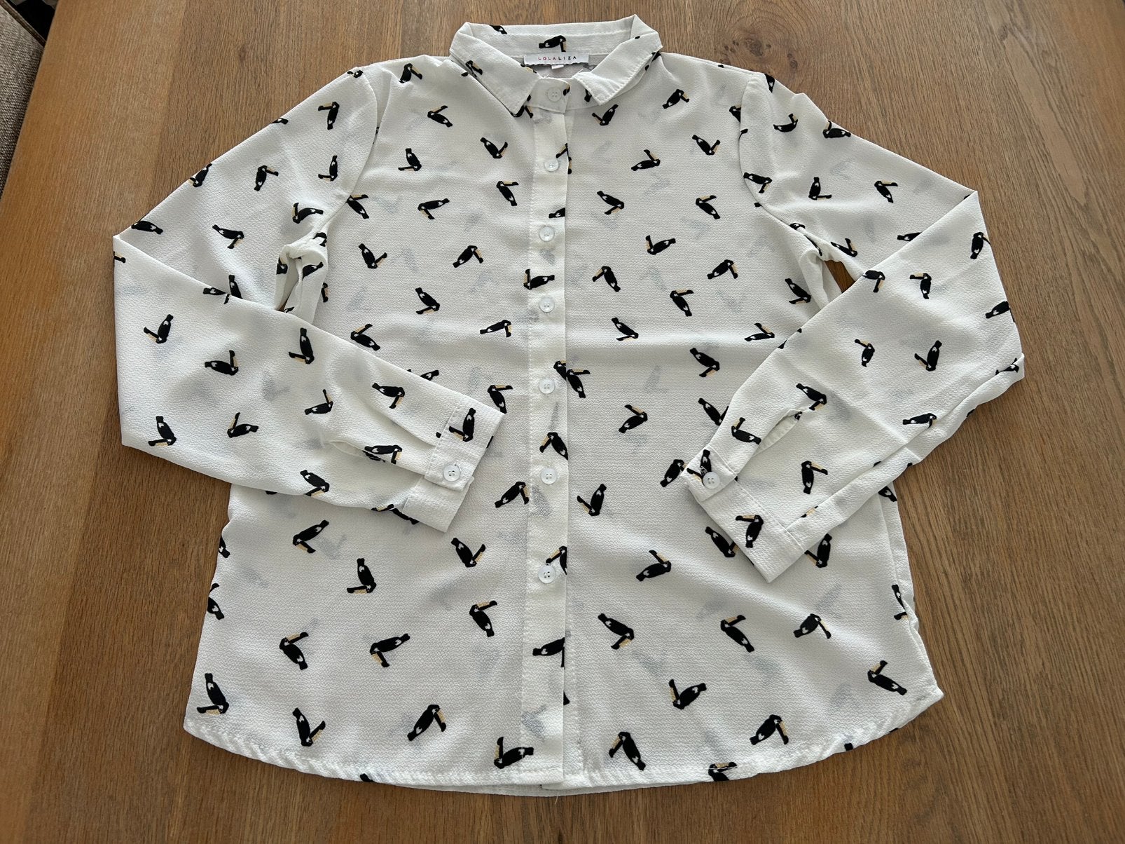 Witte blouse lange mouwen toekan print LolaLiza maat XXS, Kleding | Dames, Blouses en Tunieken, Ophalen of Verzenden, Zo goed als nieuw
