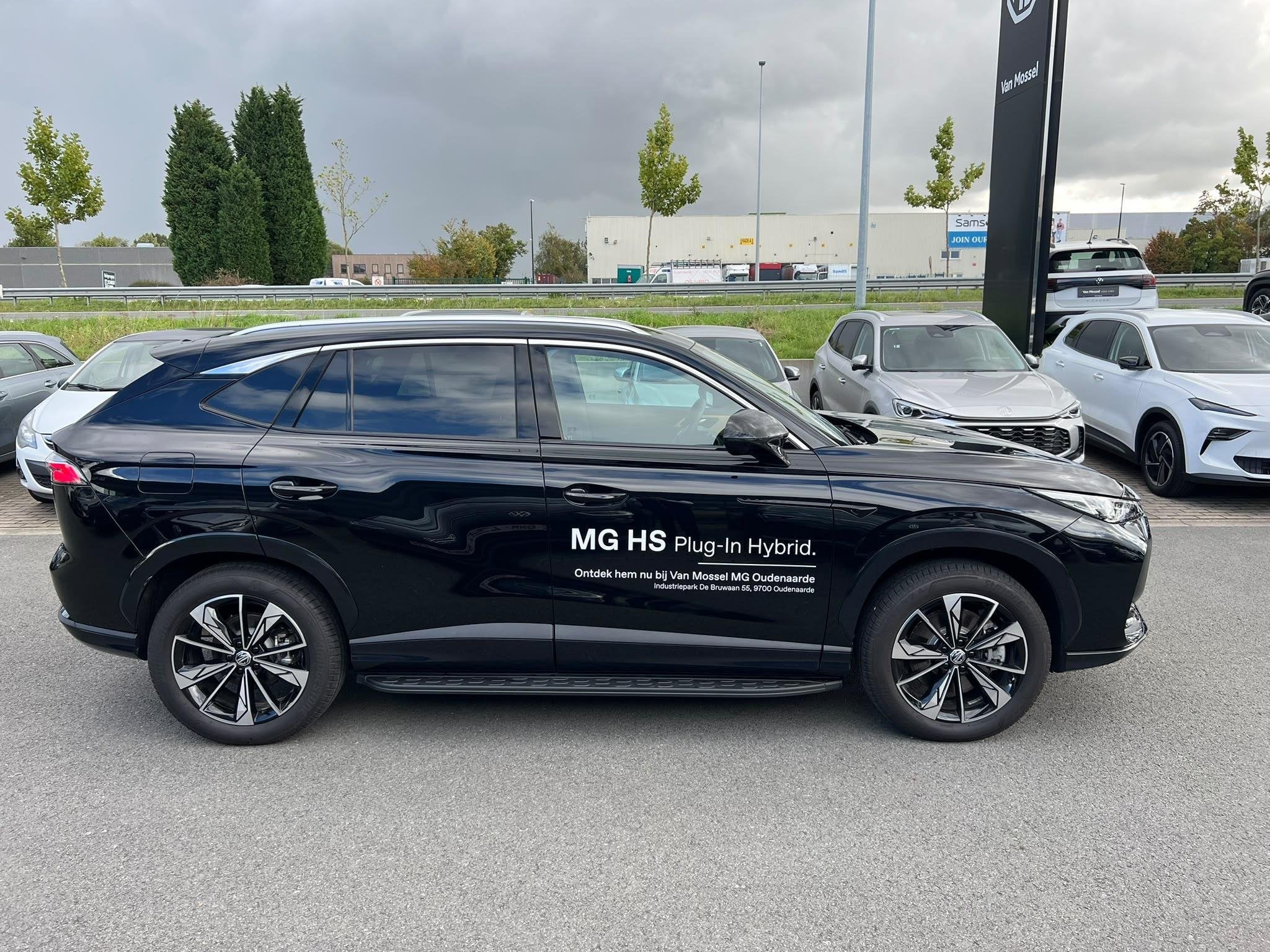 MG HS 1.5T Comfort Plug-In (automatique), Autos, Achat, Beige, Entreprise, 5 portes