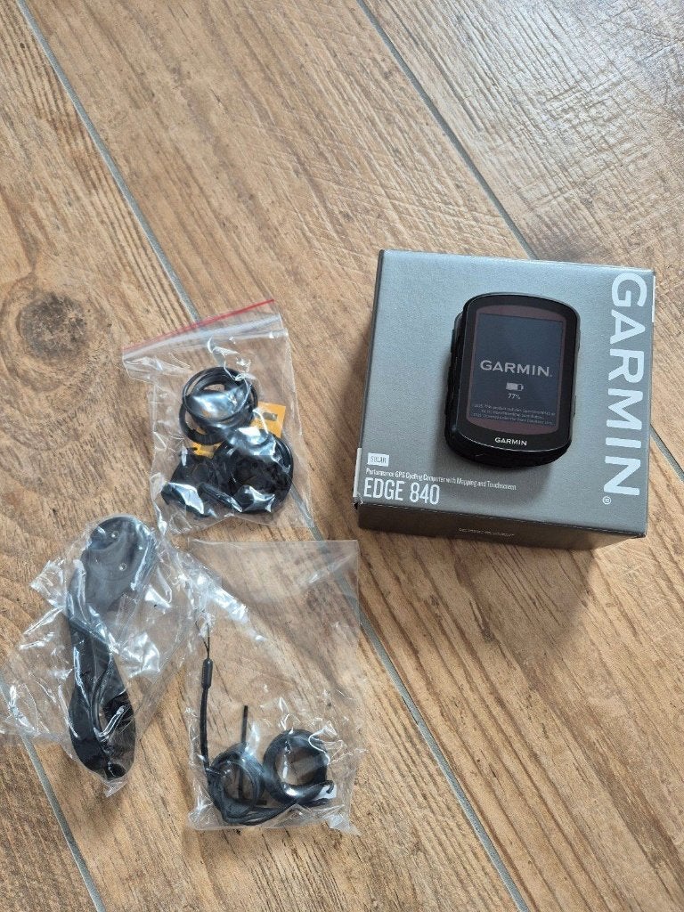 Compteur de vélo solaire Garmin Edge 840, Enlèvement ou Envoi, GPS, Comme neuf