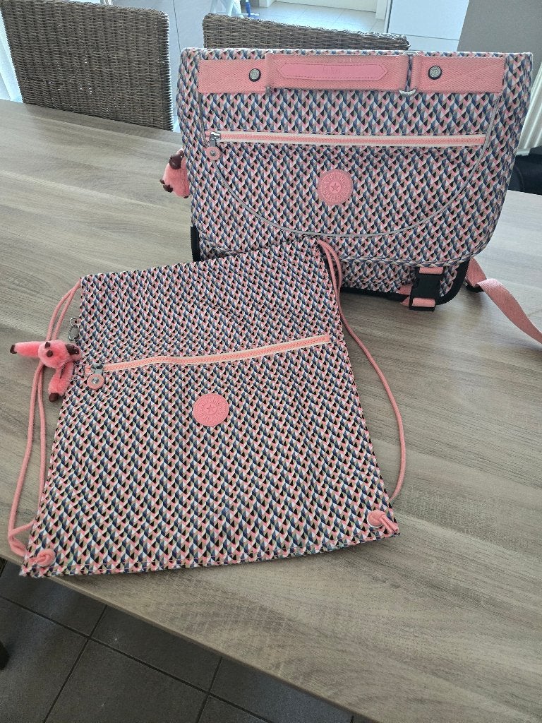 Kipling boekentas, Ophalen, Zo goed als nieuw