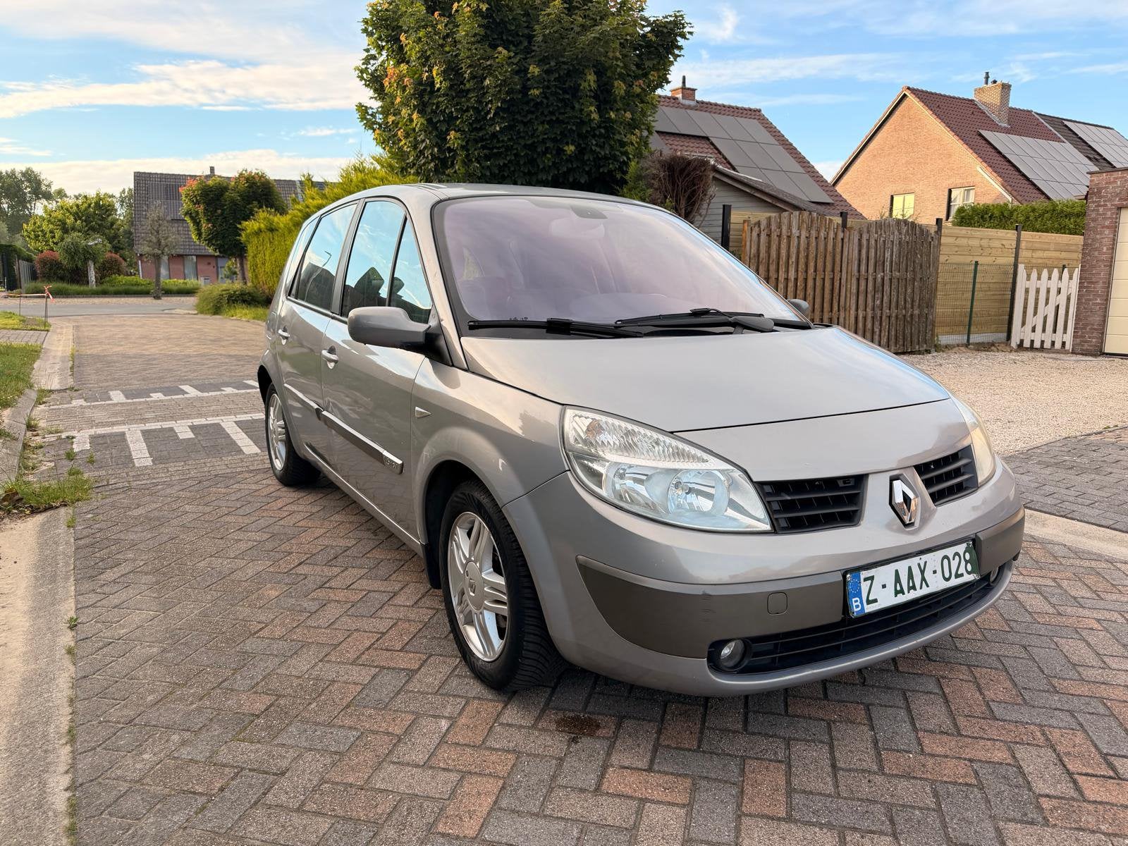 Renault Scenic - Essence - Boite automatique, Autos, Renault, Particulier, Scénic, Cruise Control, Essence, Euro 4, MPV ou Monospace