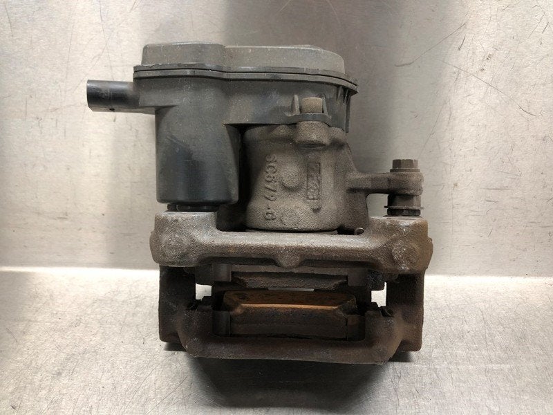 REMKLAUW RECHTS ACHTER ABS Tucson (NX) (|58230N7600|), Gebruikt, Hyundai