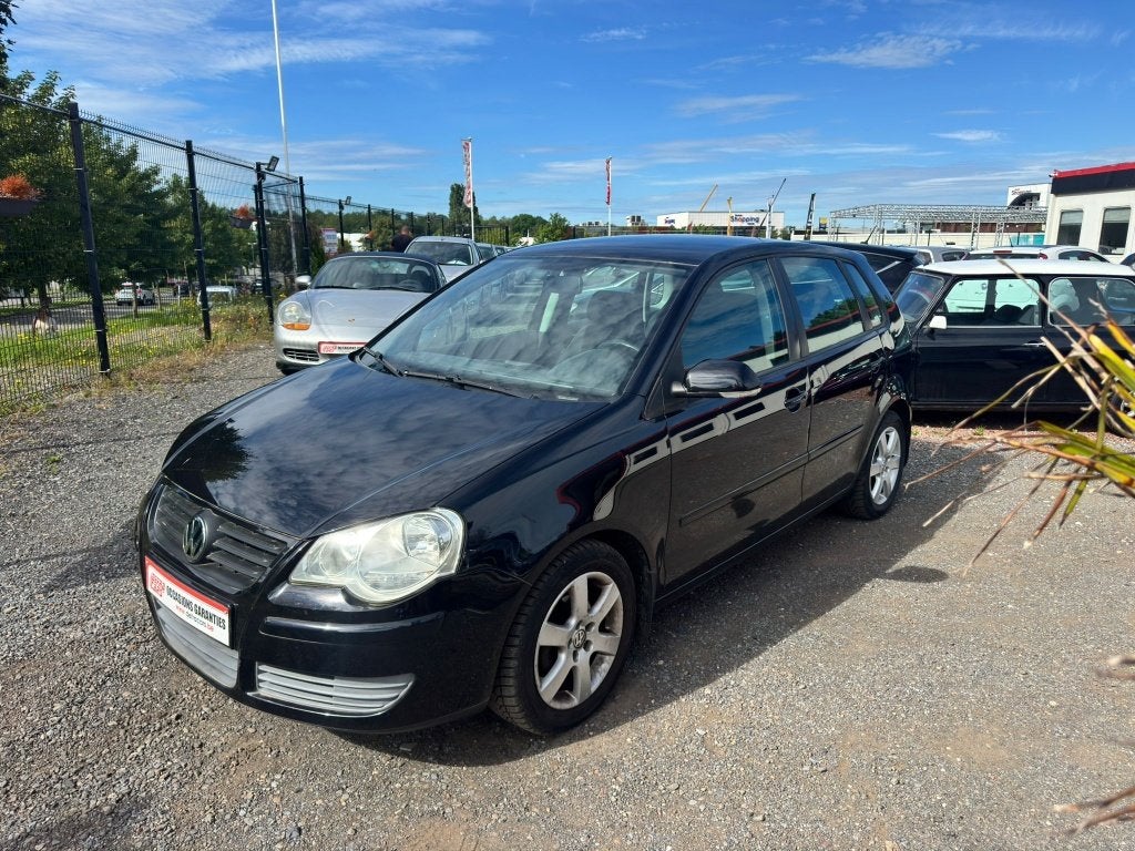 Volkswagen Polo 1.2i 207.000km 2006, Entreprise, Boîte manuelle, Noir, 5 portes