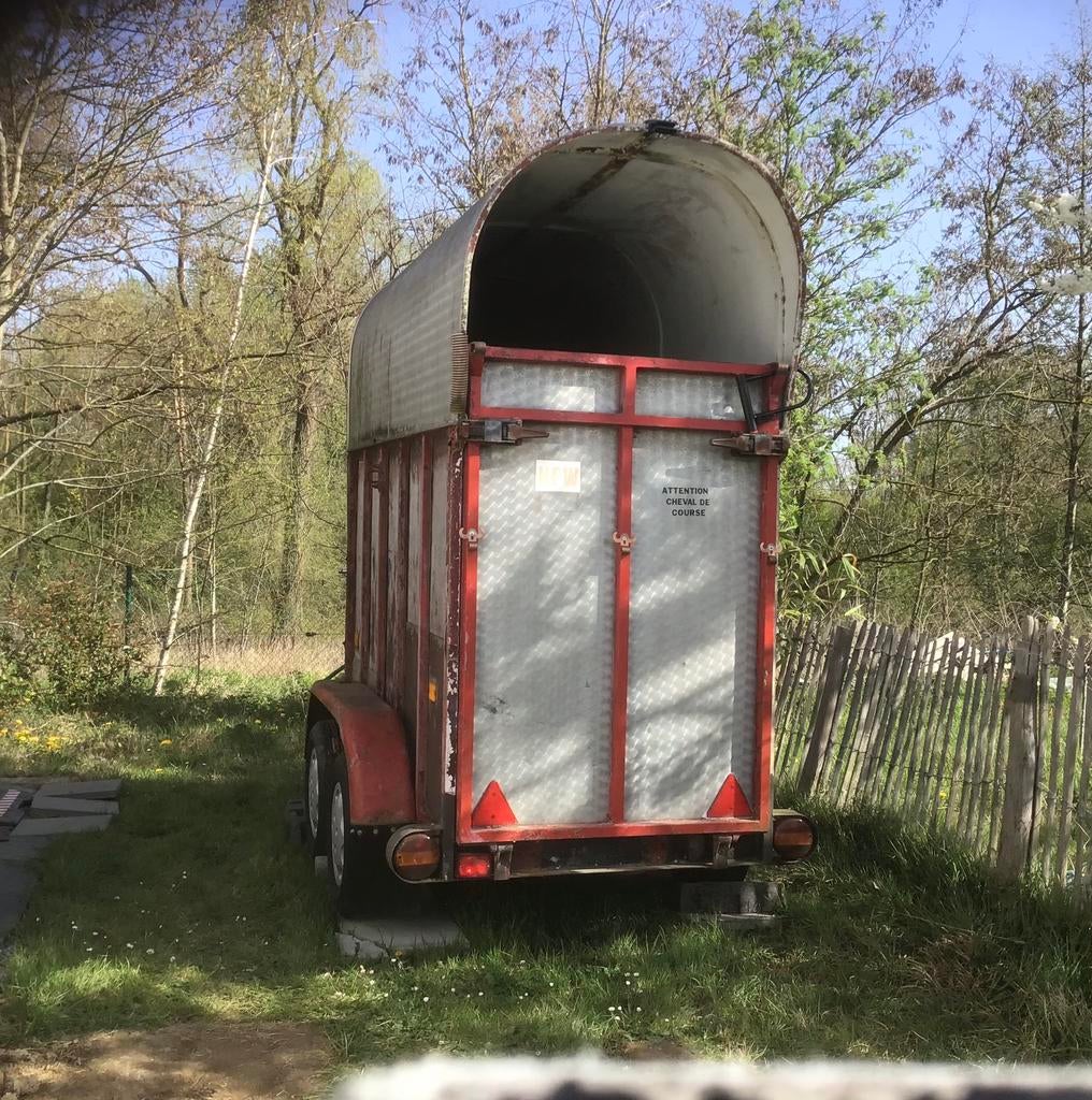 Remorque / Van 1 Cheval, Animaux & Accessoires, Chevaux & Poneys | Semi-remorques & Remorques, Enlèvement, Utilisé, Bois, Remorque 1 cheval