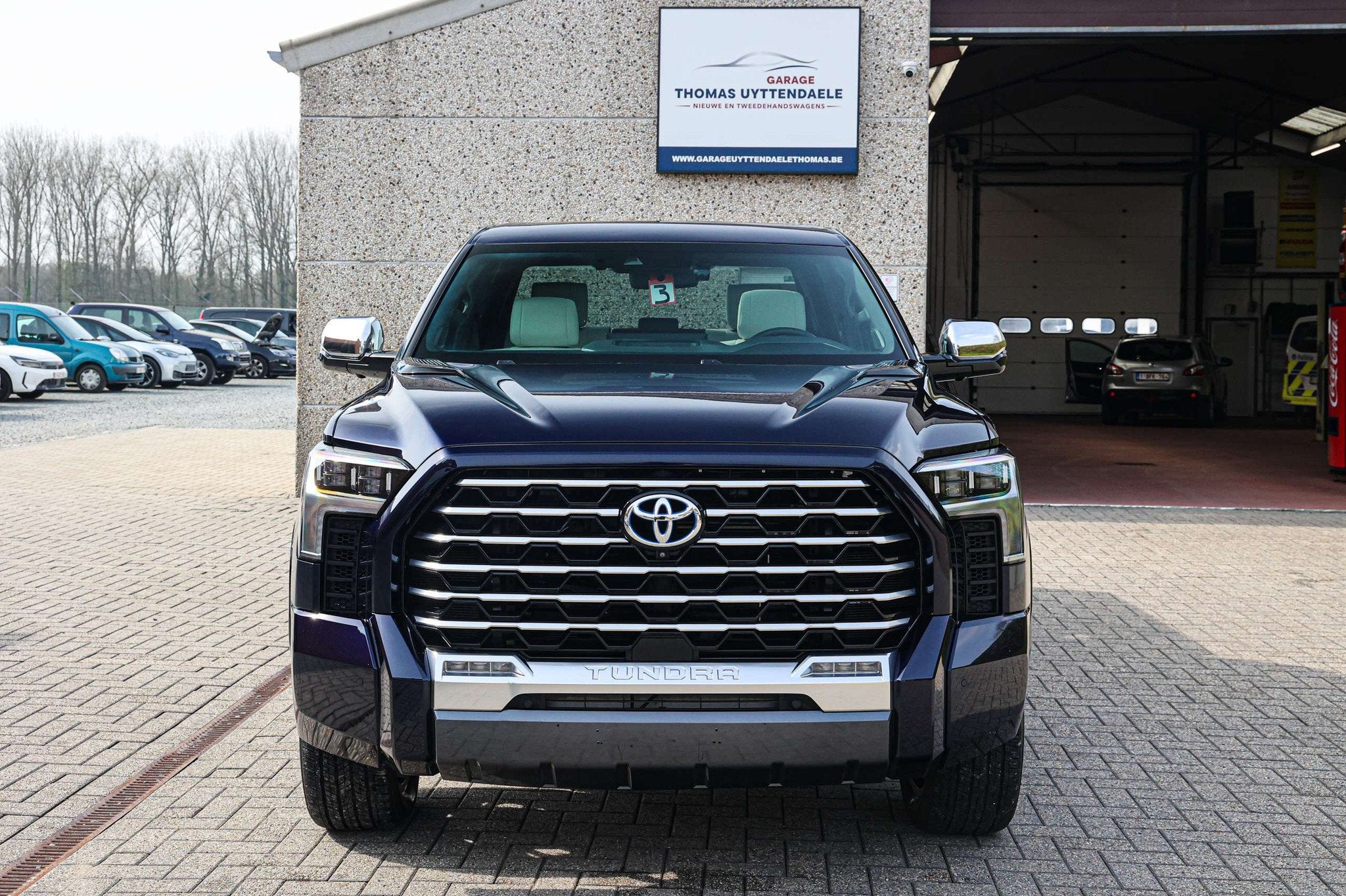 Toyota Tundra BTW-WAGEN*FULL-OPTION*BELGISCHE-WAGEN*PANORAMI, Autos, Toyota, Achat, 4 portes, Entreprise, Noir