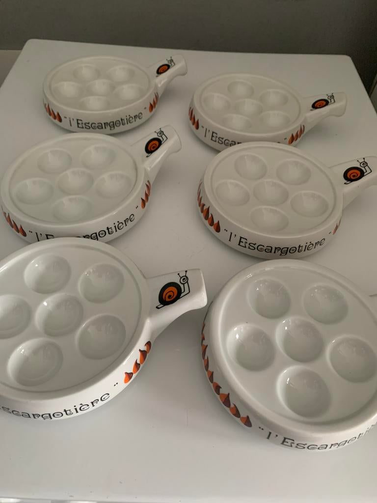 6 plats à escargots en porcelaine « CHAMPS ÉLYSÉES », Enlèvement ou Envoi
