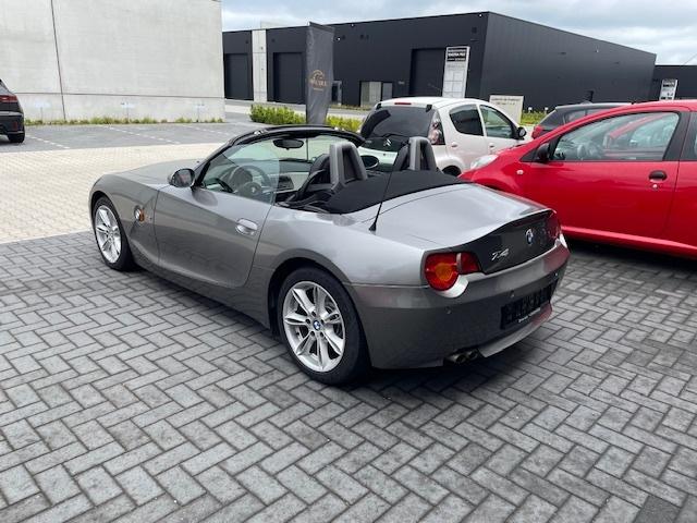 Bmw Z4 2.2I 6 Cilinder, Sportzetels + Onderstel, Airco, Auto's, BMW, 2171 cc, Achterwielaandrijving, Zwart, https://public.car-pass.be/vhr/99b61b35-5d0c-4f45-ad37-c09d81d83df8