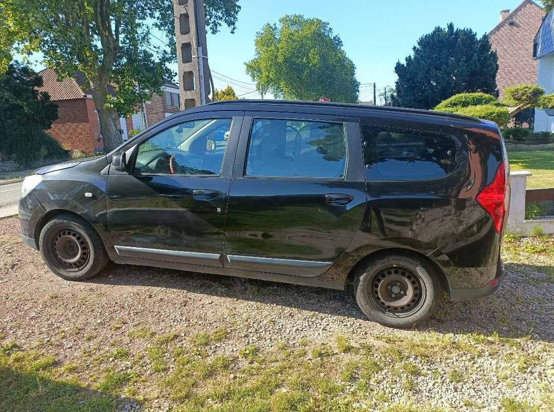 Dacia lodgy ambreillage pt lire description c'est une 7 plac, Autos, Autres modèles, Particulier, 1600 cm³, Achat